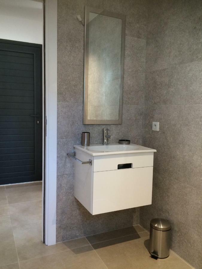 Villa Lucienne Bandol , T2 4 Etoiles Avec Garage, Dans Les Calanques Exterior photo